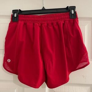 Lululemon Hotty Hot Short II *Long 4"